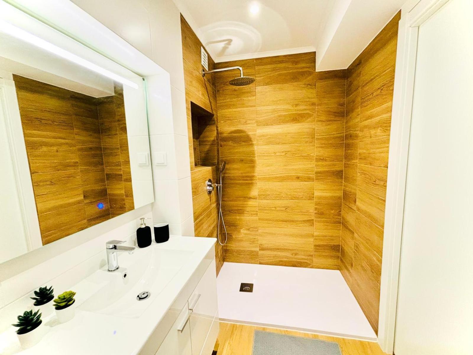 Luxury Flat, Perfect And Ideal For Tourists Apartment Lissabon