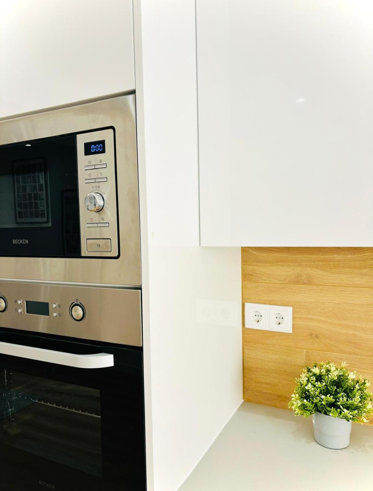 Apartment Luxury Flat, Perfect And Ideal For Tourists