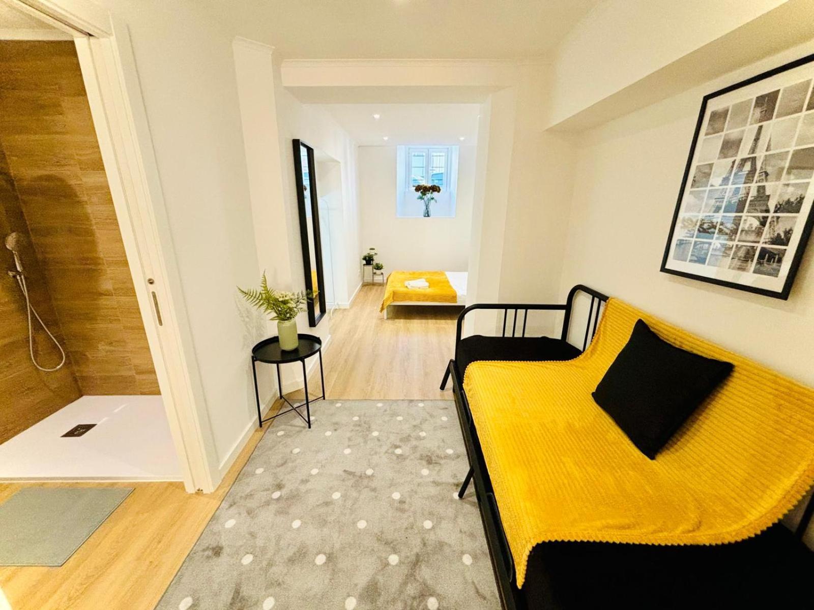 Luxury Flat, Perfect And Ideal For Tourists Apartment *